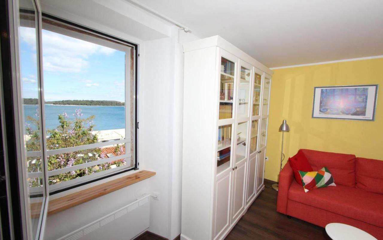 Apartment El Corsaro 2 ロヴィニ エクステリア 写真